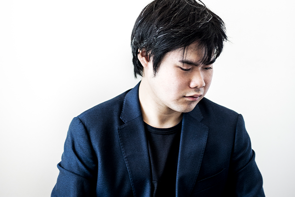 Nobuyuki Tsujii, piano