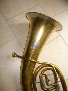 tuba