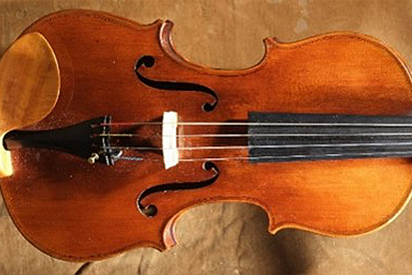 25 The Carl Zach Viola