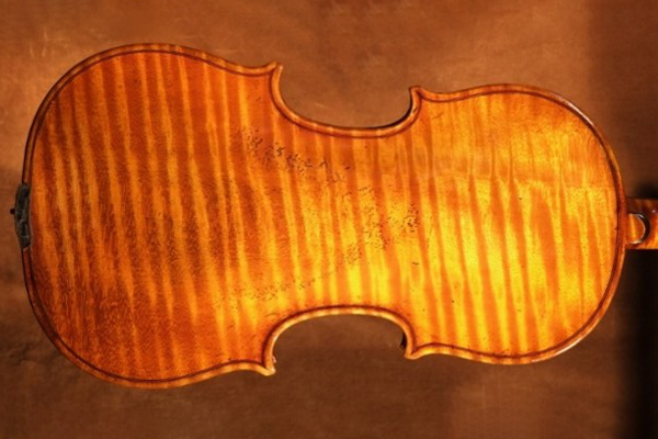 39 The Zvi Haftel violin
