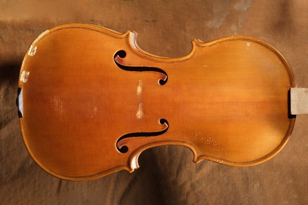 47 The Wedding Violin