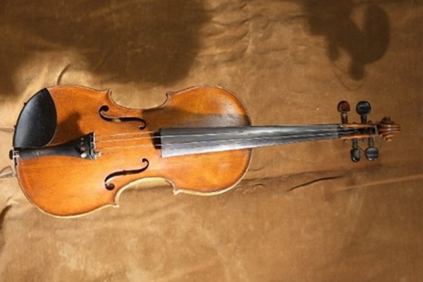 92 The Russian Army Orchestra violin